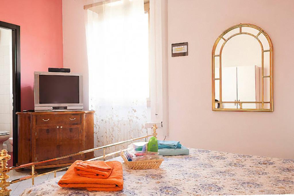 A Casa Di Elena B&B Roma Cameră foto